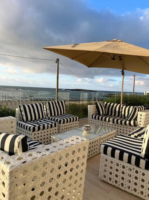 Holiday home Beachfront Escape - Panoramic View And Spacious Terrace